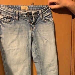 BKE light wash blue jeans